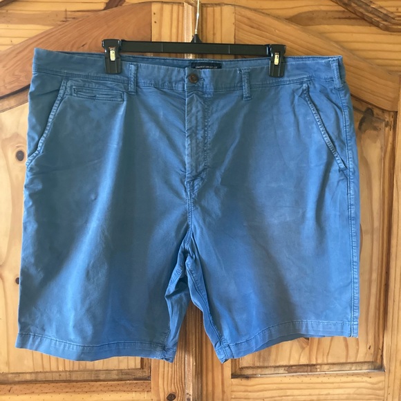 Men's American Eagle Next Level Flex blue Classic chino shorts size 46 - Picture 1 of 9